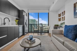 398 Ne 5th St 3207 Miami, FL 33132 - MLS#A11949064