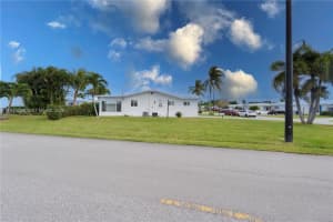 131 Nw 31st Ct Pompano Beach, FL 33064 - MLS#A11949066