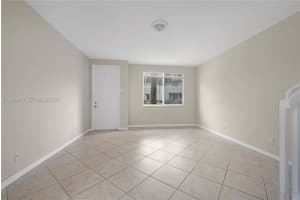 3533 Sonoma Dr Riviera Beach, FL 33404 - MLS#A11949076