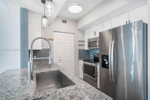 2000 N Bayshore Dr 1105 Miami, FL 33137 - MLS#A11949096