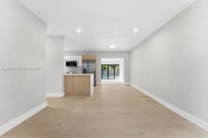 1630 Nw 14th Ct Fort Lauderdale, FL 33311 - MLS#A11949106