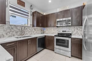 2614 Se 13th St Homestead, FL 33035 - MLS#A11949112