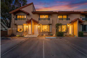 7858 Sw 102nd Ln, Miami