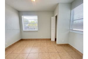 2525 N 23rd Ave 1 Hollywood, FL 33020 - MLS#A11949158