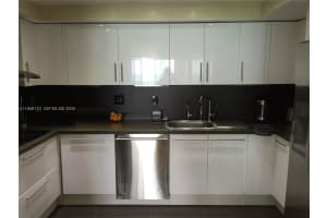 MLS# A11949170, Miami Beach, Florida 33140