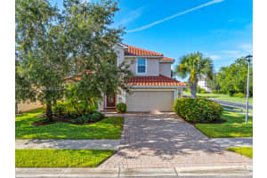 2330 Heydon Cir E, Naples, FL 34120, Sold 01/30/26