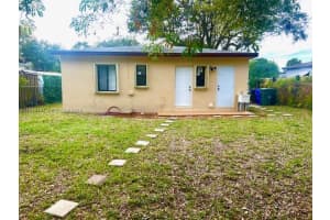 832 Nw 16th Ter Fort Lauderdale, FL 33311 - MLS#A11949197