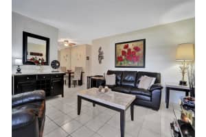 16901 Ne 13th Ave 110, Miami