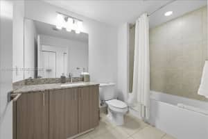 5350 Nw 84th Ave 505 Doral, FL 33166 - MLS#A11949212