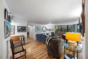 4000 Towerside Ter 301 Miami, FL 33138 - MLS#A11949228