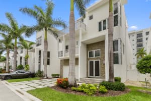 8415 Nw 34th Dr Doral, FL 33122 - MLS#A11949268