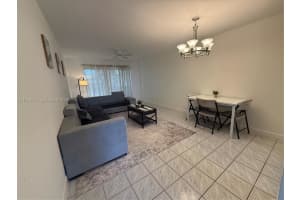 1400 Tallwood Ave 103 Hollywood, FL 33021 - MLS#A11949274