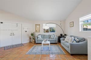 10941 W Broward Blvd Plantation, FL 33324 - MLS#A11949319