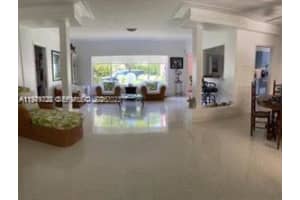 1070 N Shore Dr, Miami Beach, FL 33141, - MLS#A11949332