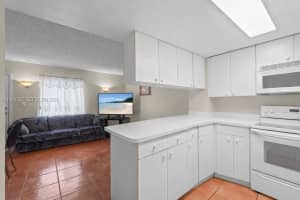 2178 W 60th St 18111 Hialeah, FL 33016 - MLS#A11949335