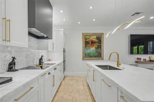 10530 Sw 77th Ave 1 Pinecrest, FL 33156 - MLS#A11949391