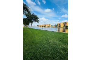 4717 NW 7th St Apt 308-10, Miami, FL 33126, - MLS#A11949417