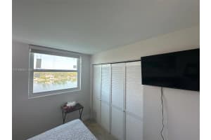 5880 Collins Ave 705 Miami Beach, FL 33140 - MLS#A11949433