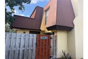 3516 Gardens East Dr A, Palm Beach Gardens