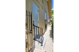 6265 SW 31st St b, Miami, FL 33155, - MLS#A11949468