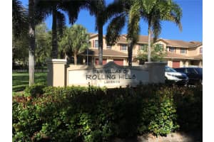 3338 Lakeside Dr 50 Davie, FL 33328 - MLS#A11949469