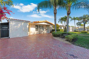 9461 Sw 31st Ter, Miami