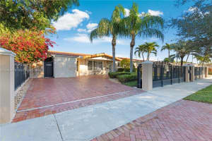 9461 Sw 31st Ter Miami, FL 33165 - MLS#A11949479