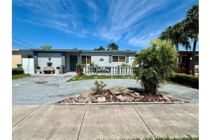 3521 Sw 88th Ct, Miami