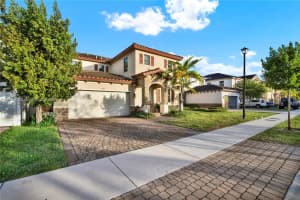 9411 W 35th Ave Hialeah, FL 33018 - MLS#A11949500