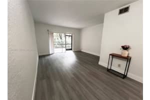 9156 Nw 40th St 105-1 Coral Springs, FL 33065 - MLS#A11949502