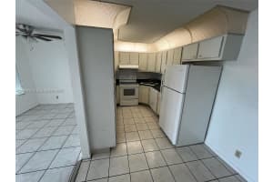 1001 Green Pine Blvd H2 West Palm Beach, FL 33409 - MLS#A11949508