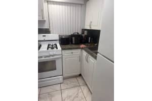 350 E 21st St 108, Hialeah