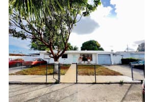 4910 Nw 173rd St, Miami Gardens