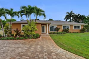 11201 Nw 4th Court Plantation, FL 33325 - MLS#A11949530