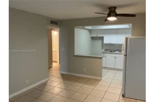 206 Ne 3rd St 5 Hallandale Beach, FL 33009 - MLS#A11949564