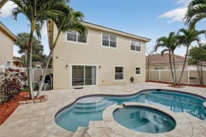 2216 Nw 72nd Ter Pembroke Pines, FL 33024 - MLS#A11949566