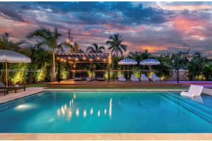 MLS# A11949576, Hollywood, Florida 33021