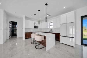 945 Gregory St E Lehigh Acres, FL 33974 - MLS#A11949585