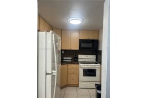 606 W 81st St 210 Hialeah, FL 33014 - MLS#A11949599