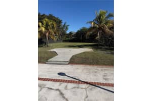 2431 Sw 124 Ave Miami, FL 33175 - MLS#A11949618