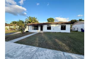 15235 Sw 108th Ct Miami, FL 33157 - MLS#A11949646