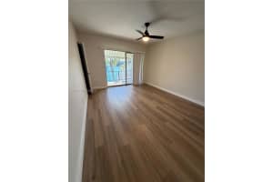 7216 Jacaranda Ln Miami Lakes, FL 33014 - MLS#A11949673