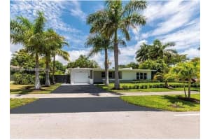 2075 S Hibiscus Dr, North Miami 2075 S Hibiscus Dr, North Miami