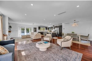 5516 Sardinia St Coral Gables, FL 33146 - MLS#A11949708