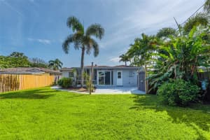 81 Ne 47th St Oakland Park, FL 33334 - MLS#A11949733