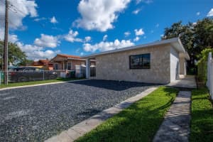 2625 32nd Ct , Miami, FL 33133 - MLS#A11949809