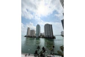300 S Biscayne Blvd L-814 Miami, FL 33131 - MLS#A11949817