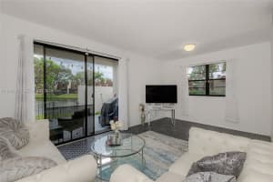 1501 90th Way, Pembroke Pines, FL 33024 - MLS#A11949861