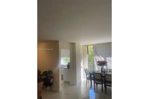 16919 Bay Rd 414 Sunny Isles Beach, FL 33160 - MLS#A11949866