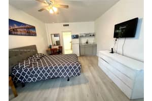 26 Diplomat Pkwy 2263 Hallandale Beach, FL 33009 - MLS#A11949883